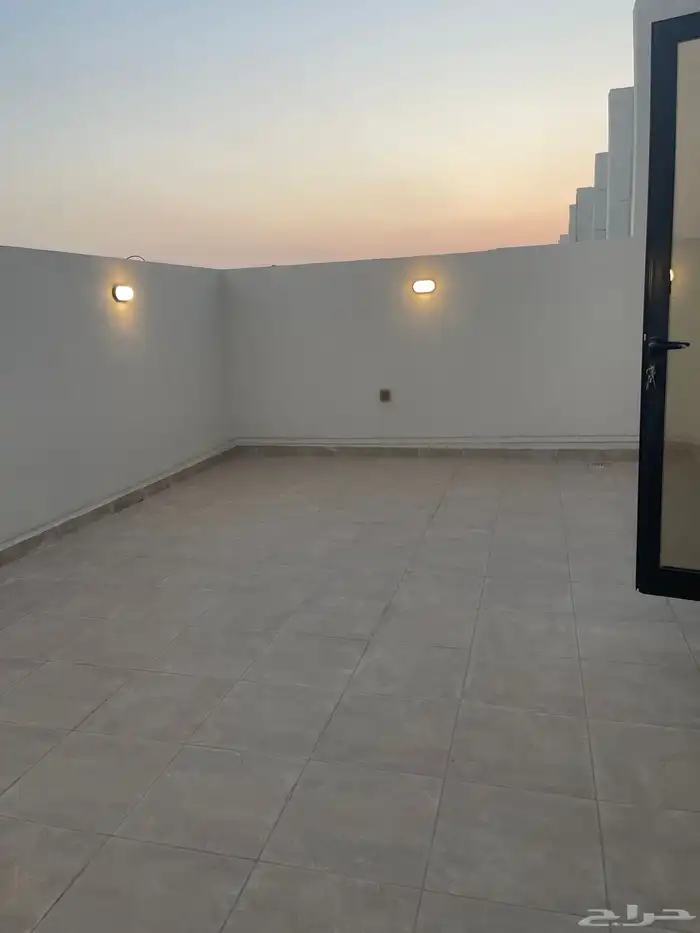 للايجار فله بالدمام حي الفرسان 15