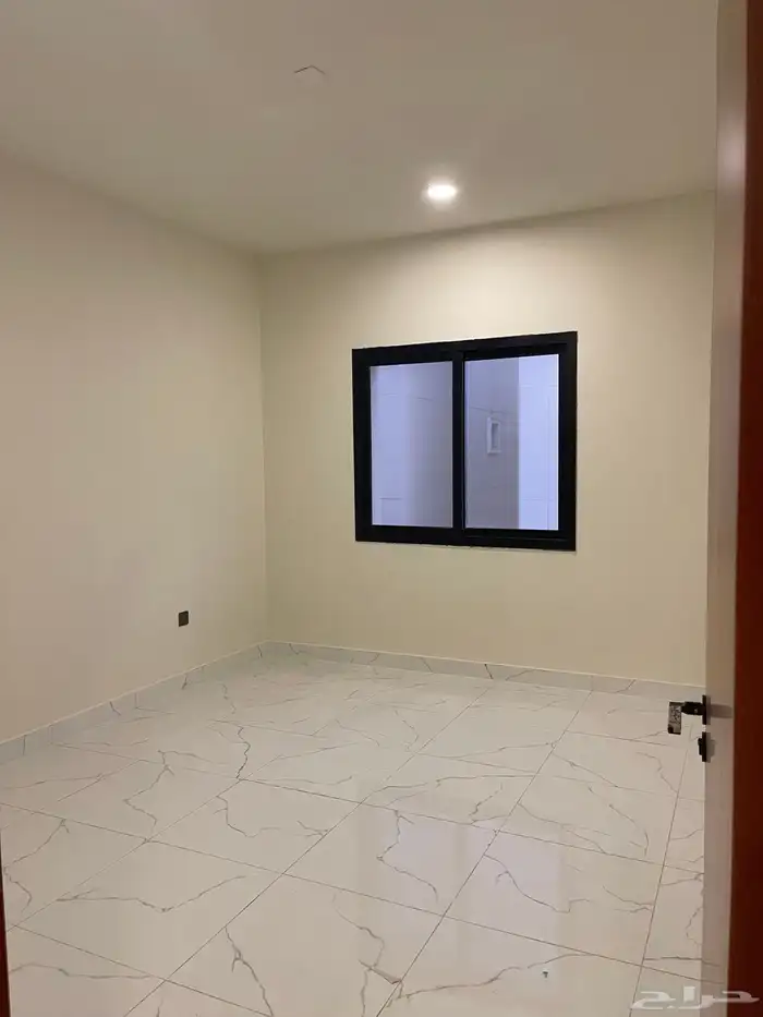للايجار فله بالدمام حي الفرسان 11
