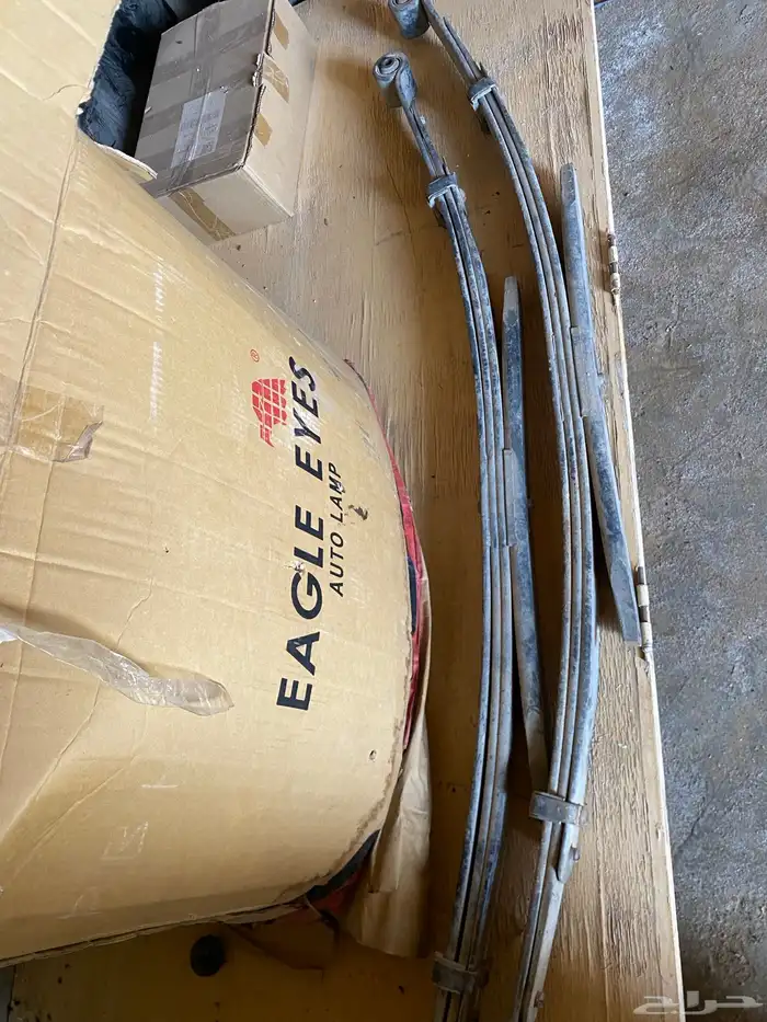 للبيع قطع غيار واكسسوارات تندرا 2013 3