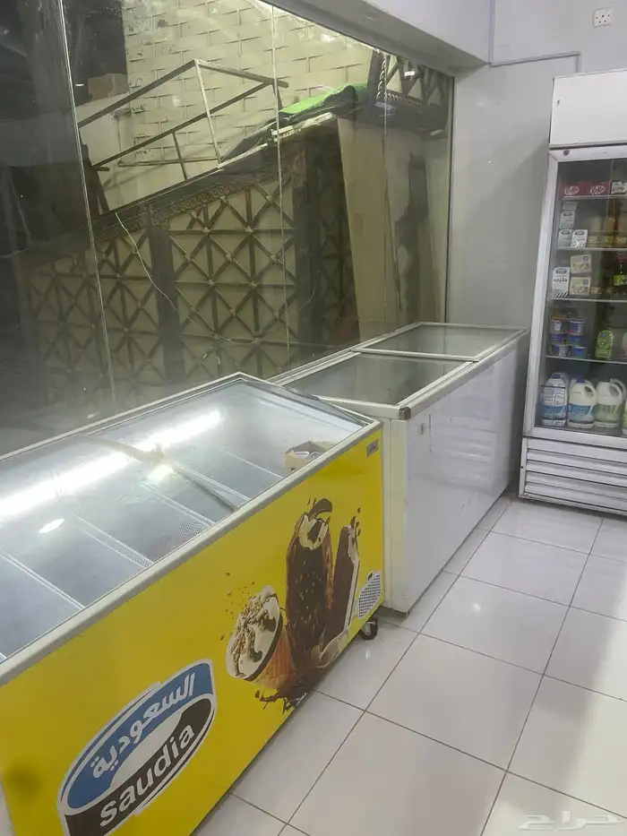 بقالة للتقبيل 11