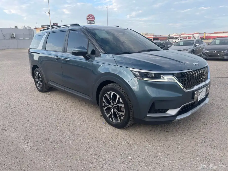 kia carnival model 2021 1