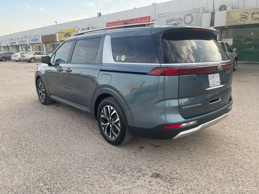 kia carnival model 2021 5