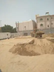 قلابات سكس تريلات بوكلينات دينات شيولات حفارات جي سي بي 2
