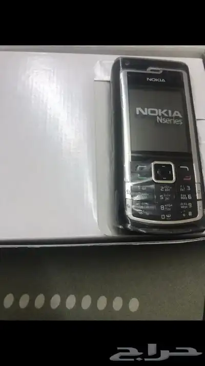 جوال نوكيا N72 مستخدم نظيف جدا بكرتونه وسماعاته 3