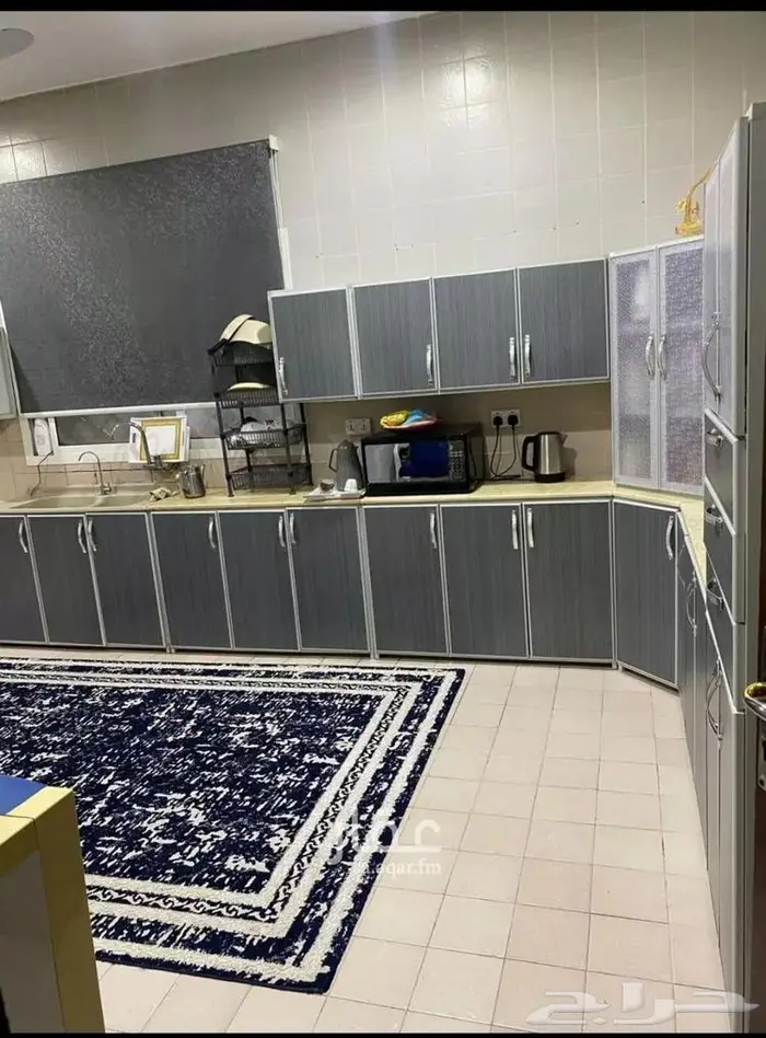 للبيع بيت في النابية دورين وملحق 7