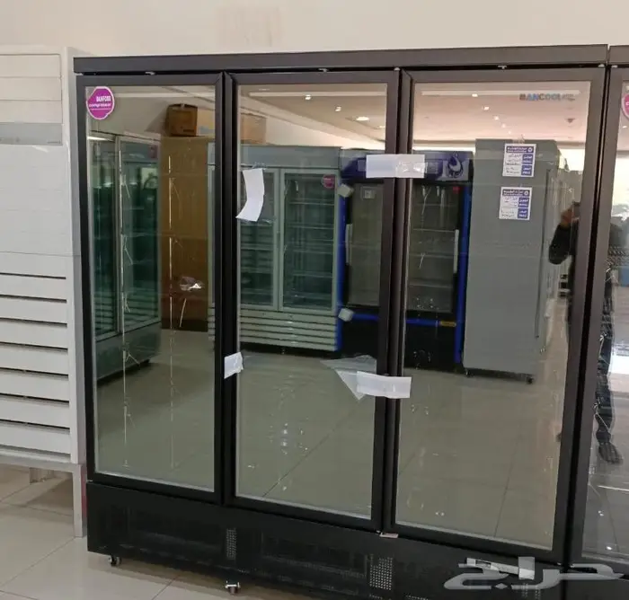 فريزرات تجميد عموديه 2