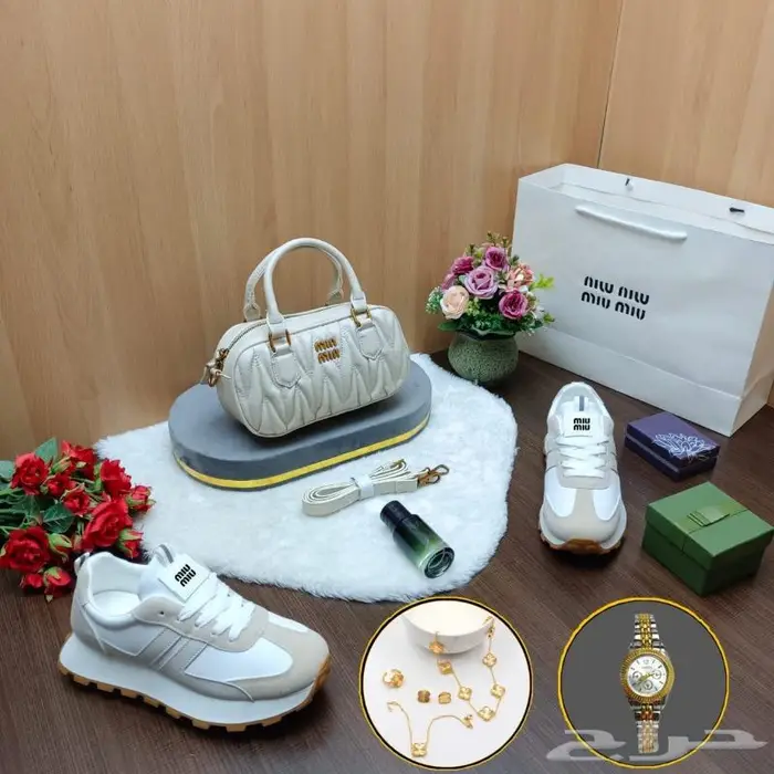 شنط حذاء ماركة لويس برادا ميو ميو فيتون فين دي PRADA MIU MIU 12