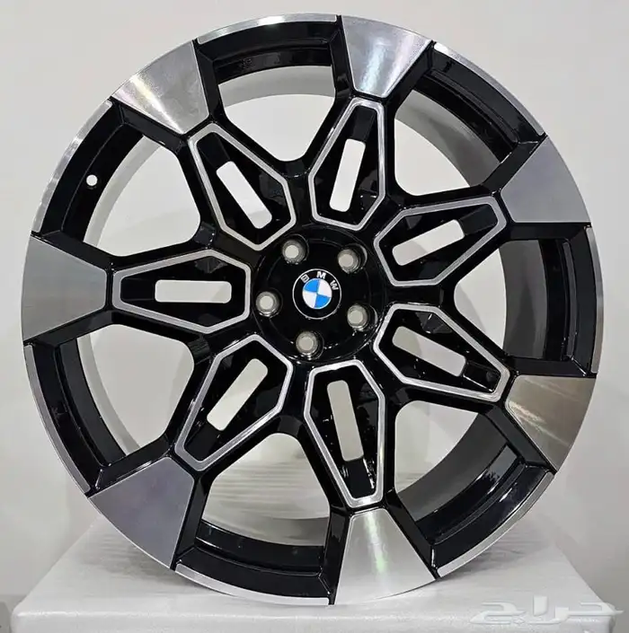 جنوط BMW مقاس 23 XM موديل 2025 8