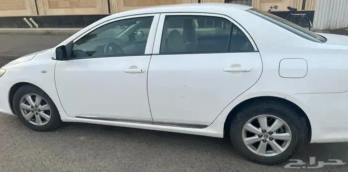 سيارة كورلا مشاوير وسواق بكستاني ملم بجميع شوارع جدة 0