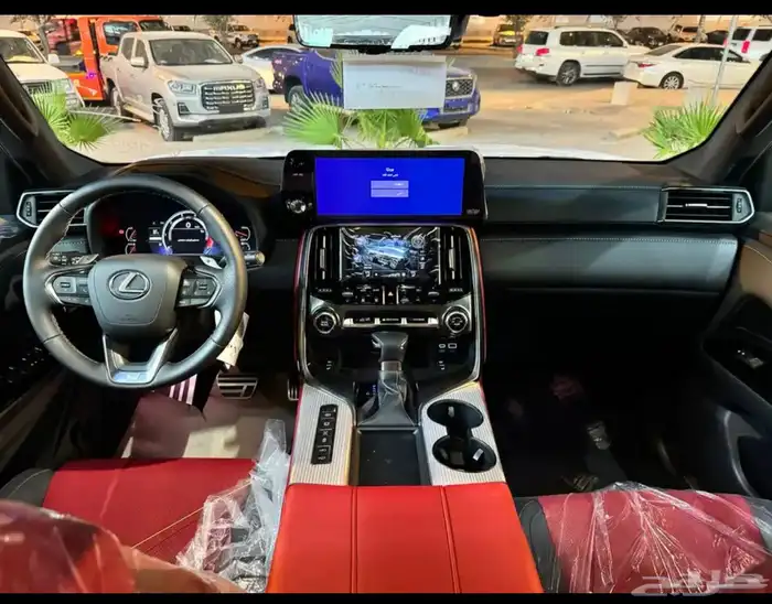 لكزز اف سبورت 2024 F sport سعر مميز تقسيط 3