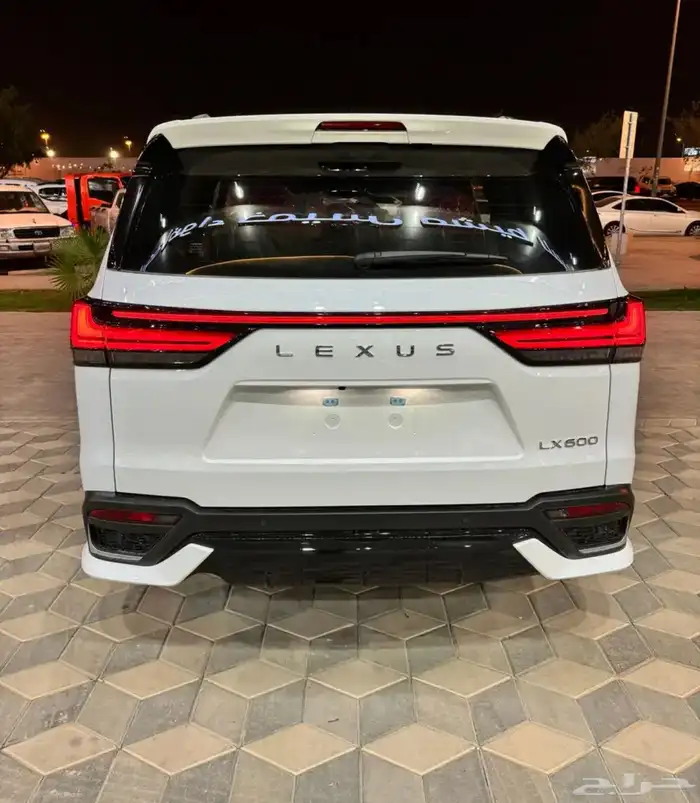 لكزز اف سبورت 2024 F sport سعر مميز تقسيط 1