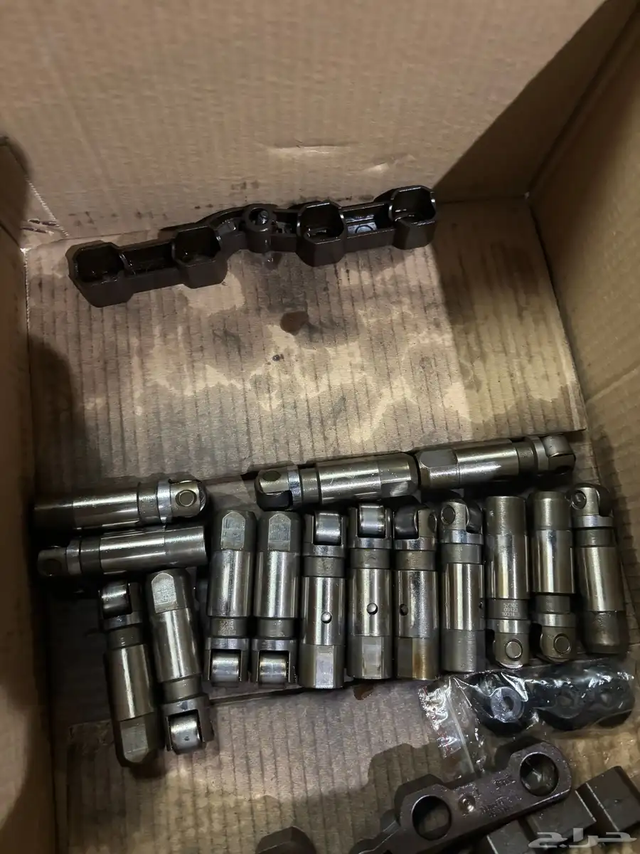 تكايات كرايسلر V8 0