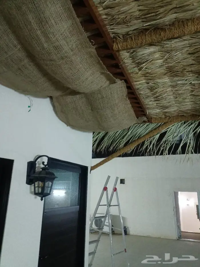 مظلات وسواتر وكراسى سعف النخيل 18