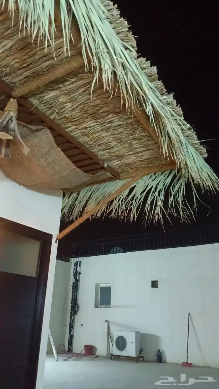 مظلات وسواتر وكراسى سعف النخيل 5