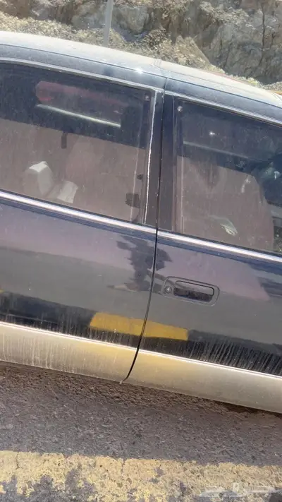 للبيع لكزس LS 400 97 الحد النهائي 7000 السيارة مع اللوحه 1