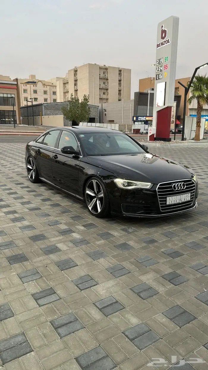 اودي A6 1
