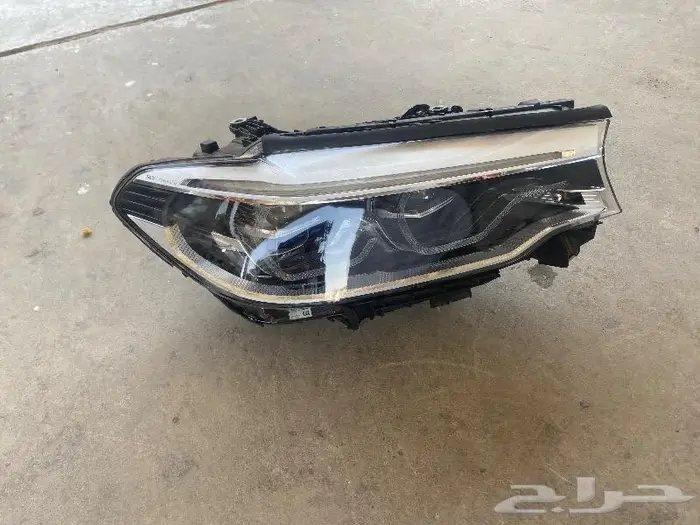 للبيع شمعات بي ام دبليو 530i موديل 2018 1