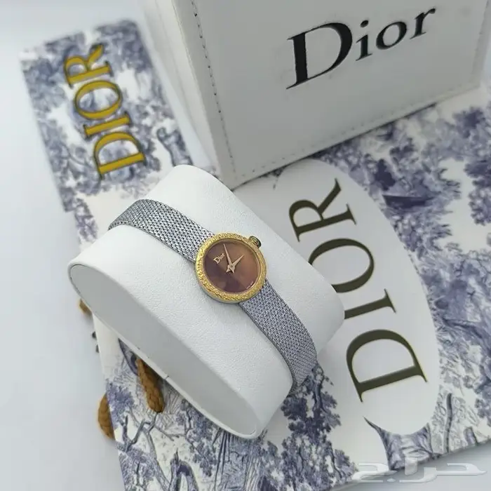 ساعة حجم صغير ماركة من Diior ساعات نسائية طبق اصل هاي كوالتي 6