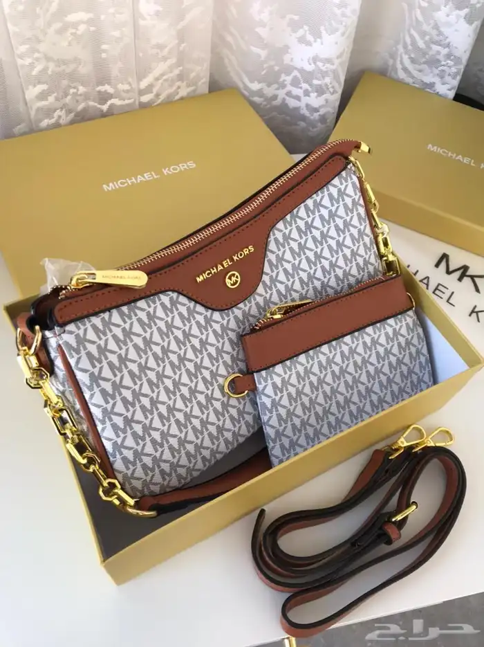 شنط نسائيه ماركات عالميه 8