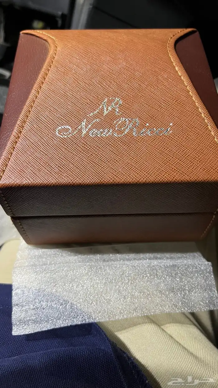 ساعات رجاليه فاخره 1