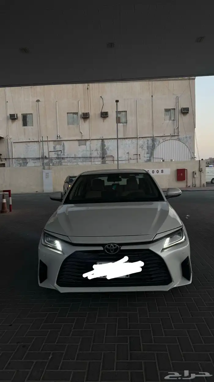 يارس فل كامل 58 الف ممشى بسيط 0