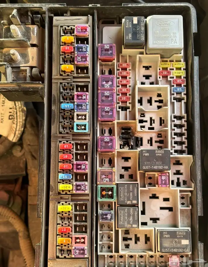 اصلاح علبت فيوز تورس 0