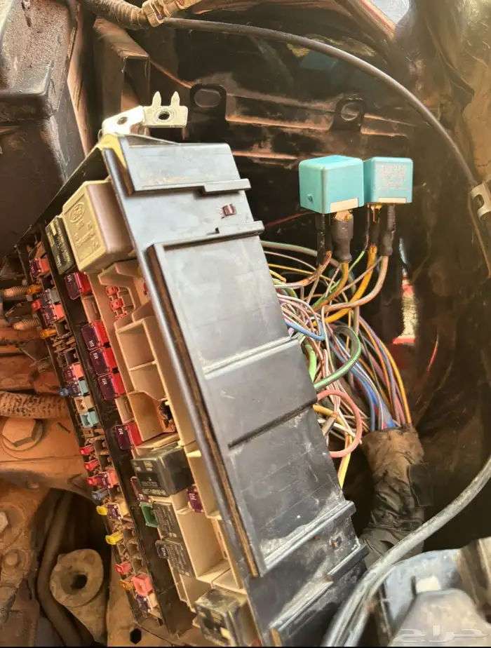 اصلاح علبت فيوز تورس 3