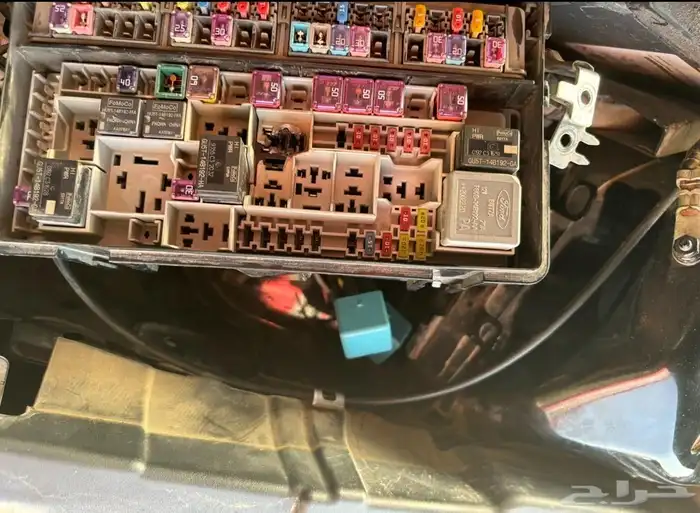 اصلاح علبت فيوز تورس 1