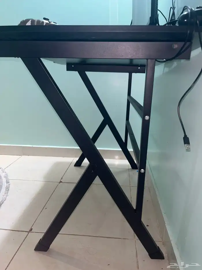 طاوله قيمنق حرف K 1