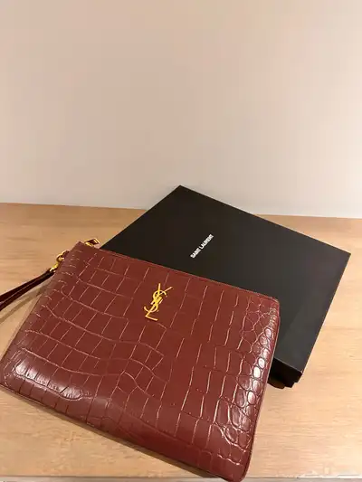 شنطة باوتش سان لوران 2