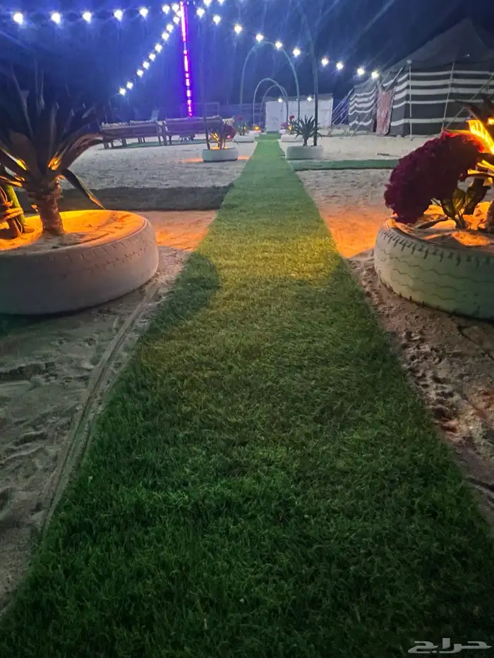 مخيمات آلعيد قسمين بمناسبة العيد دباب مجانا لمدة ساعة. 0