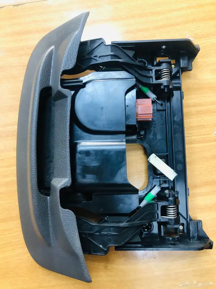 اصلاح درج(حامل الاكواب)فورد 2