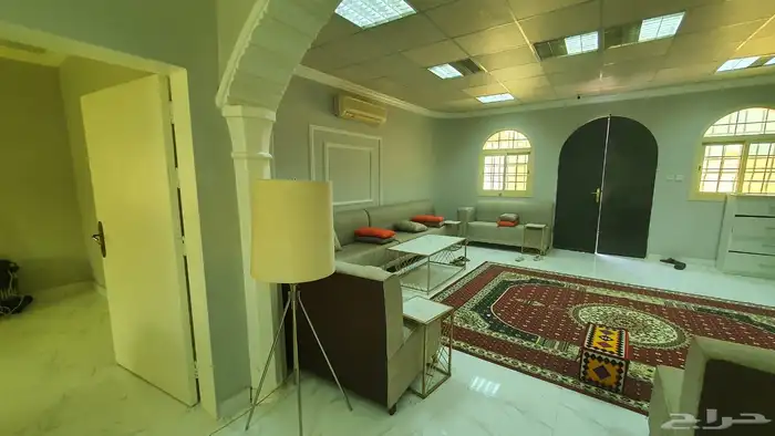 استراحة للبيع موقعها مميز 30
