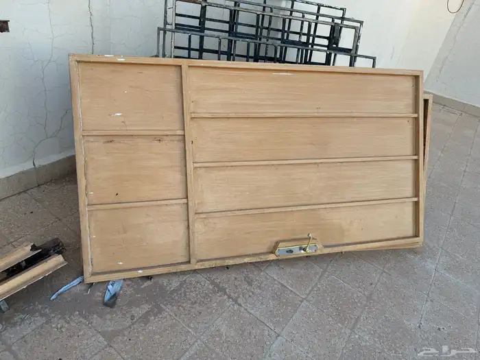 أبواب حديد مع الحلوق 1