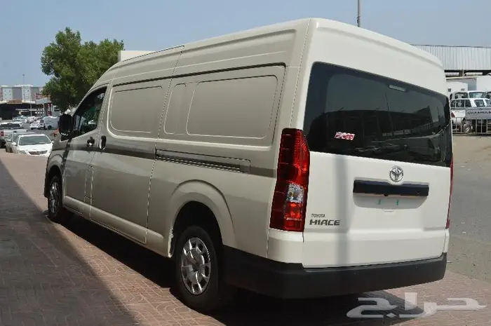 تويوتا باص هايس 2025 ديزل سقف مرتفع قير عادي عبداللطيف 5