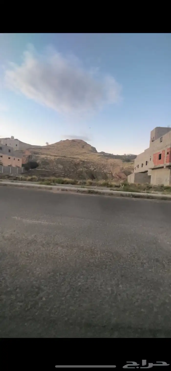 ارض للايجار بالوسام 3 على شارع الثلاثين 0
