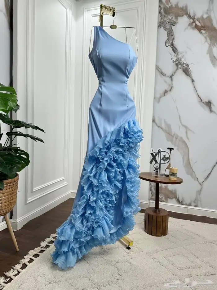 افخم فساتين الاعراس والمناسبات 25