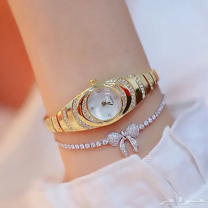 فستان واكسسوارات نسائية 34