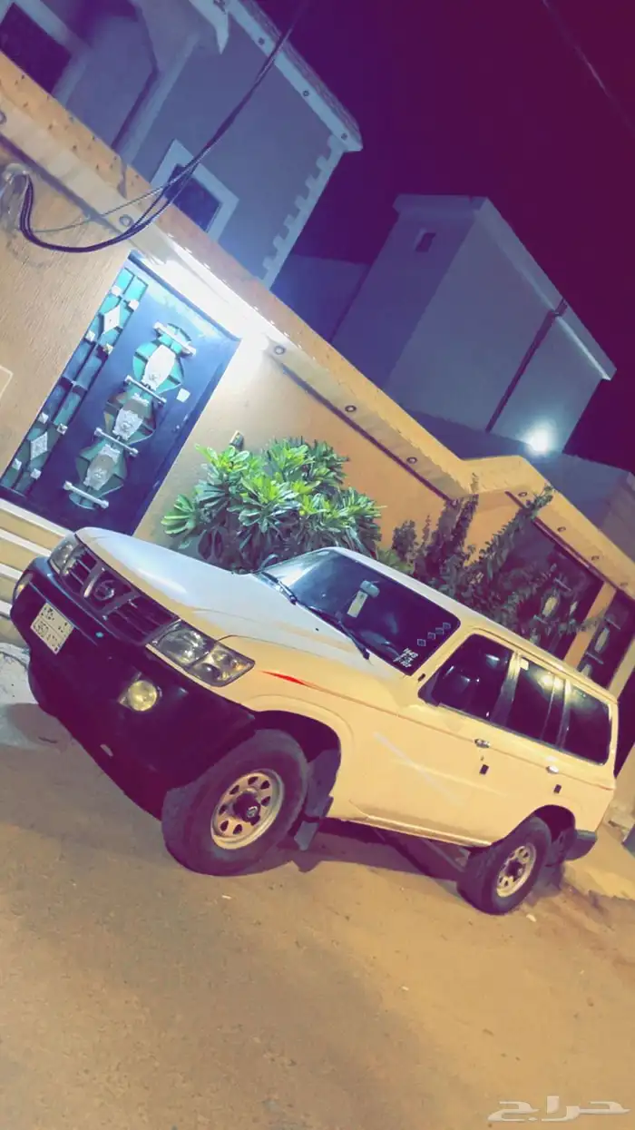 نيسان 1