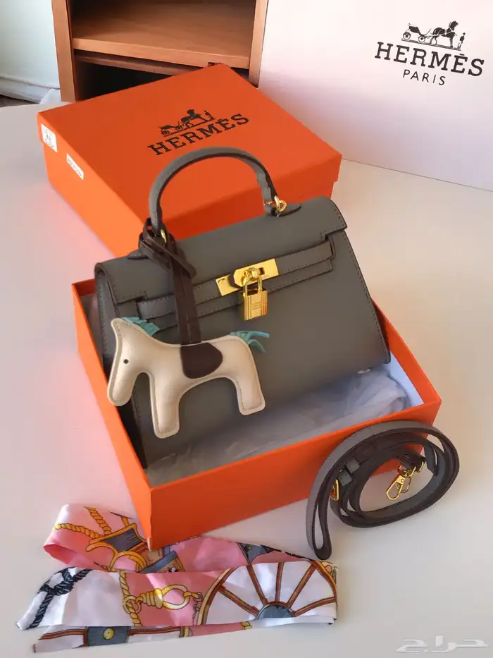 شنط هرمز بسعر مخفض 6