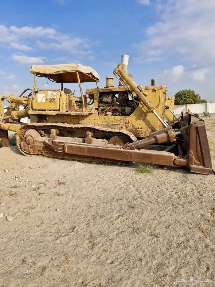 بلدوزر كماتسو 155 0