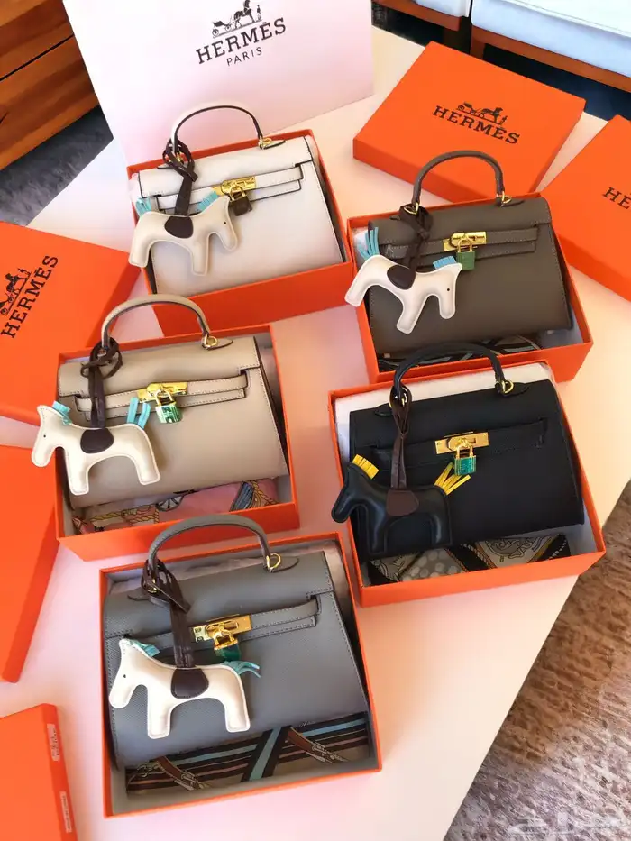 شنط هرمز بسعر مخفض 0