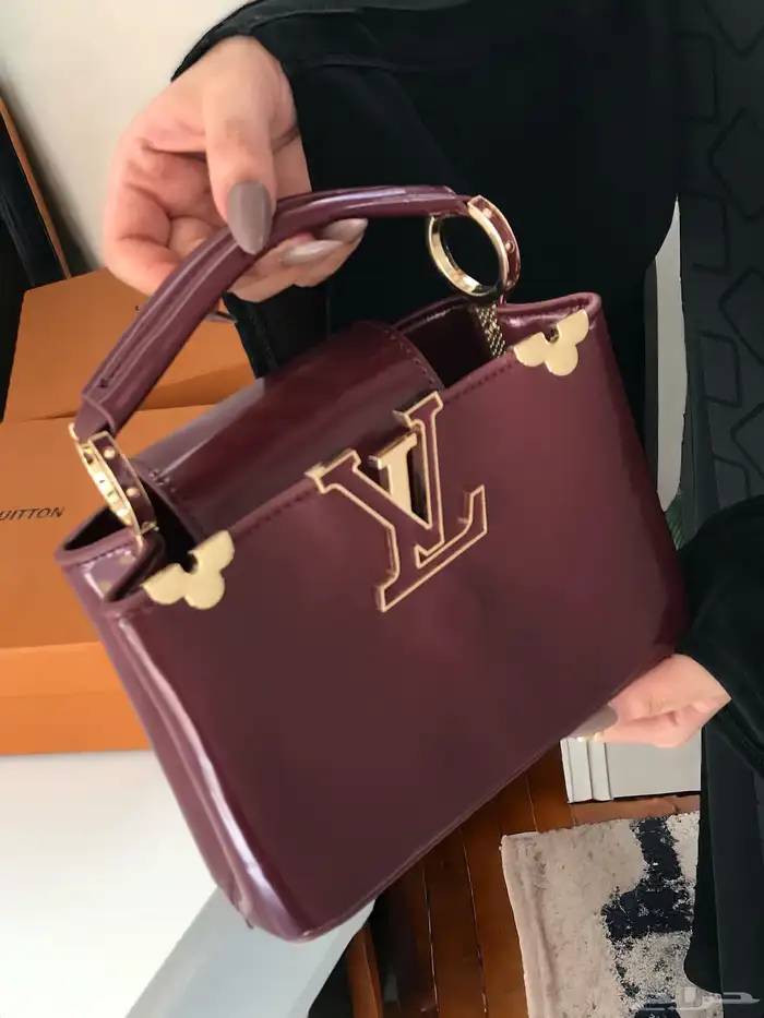 شنط. ماركات جمله صاحب المحلات والموقع الكتروني 80