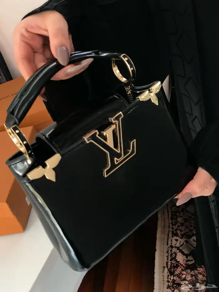 شنط. ماركات جمله صاحب المحلات والموقع الكتروني 79