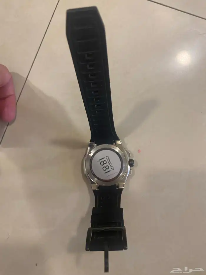 ساعةCERRUTI I88I 7