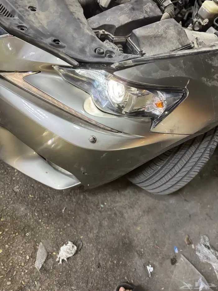 تغير غطاء زجاج شمعات الامامي لكزس ls250 4