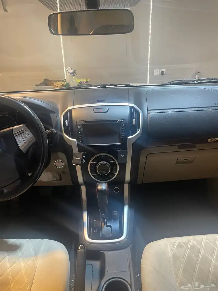 ايسوزو MUX 2019 فل كامل بدون دبل وكالة 6