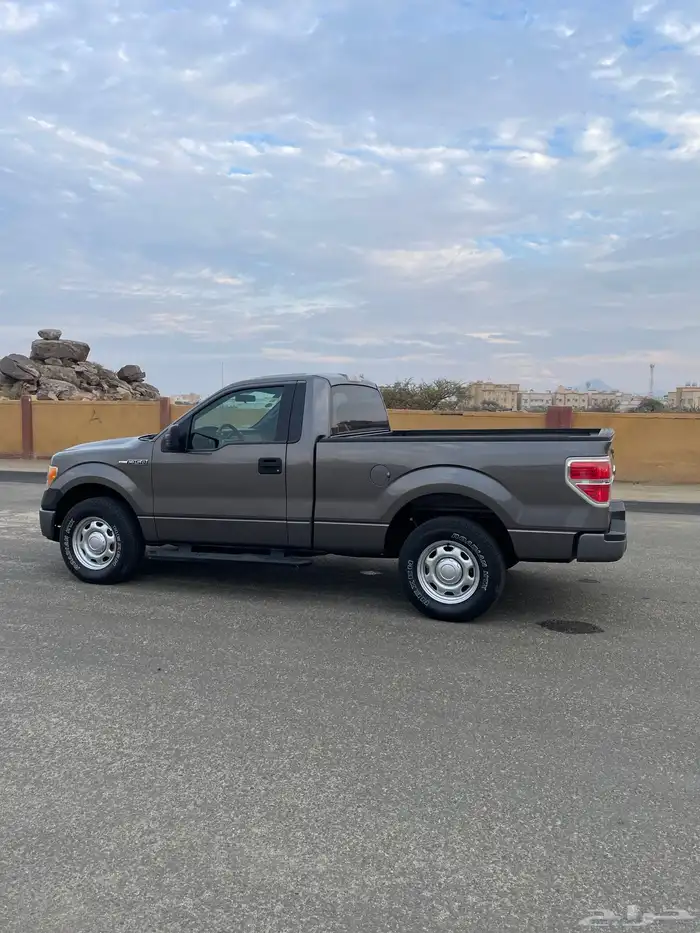 (تمم البيع)فورد2014 f150 بدون دبل غماره مخززن 8