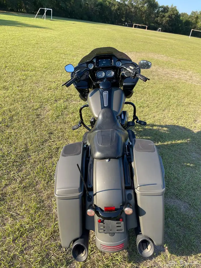 2019 Harley Davidson Road Glide Special 8