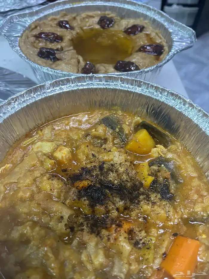 مرقوق وعريكة وخبز تنور وعسل بلدي وسمن ورظيفة ومصبع ومحلى وم 2
